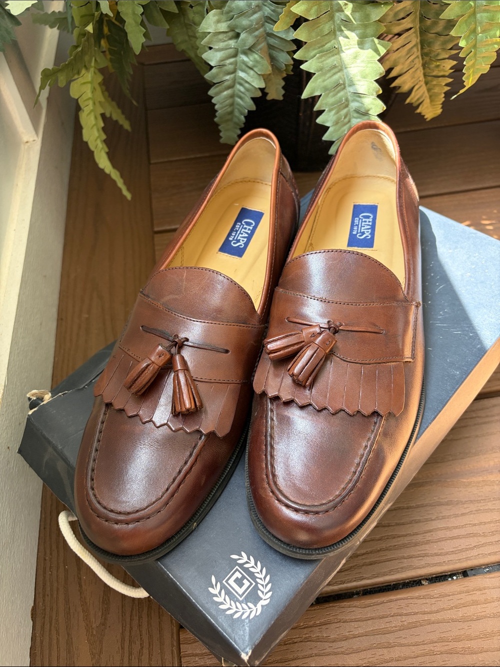 Chaps Brown Men’s 10.5 Leather Tassel Excellent Condition!